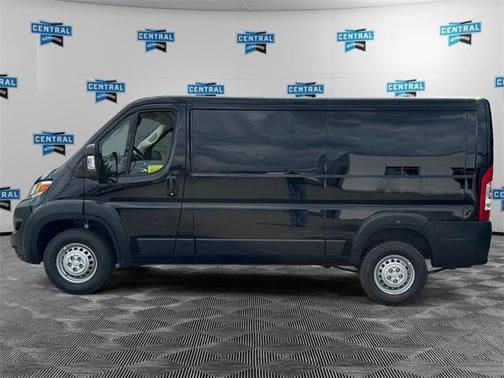 2025 RAM ProMaster 2500 Tradesman