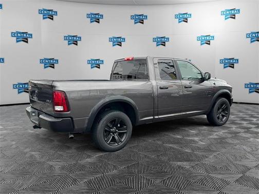 2022 RAM 1500 Classic Warlock Quad Cab 4x4 6'4' Box