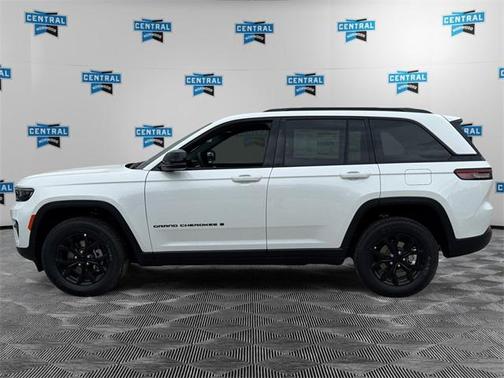 2025 Jeep Grand Cherokee Altitude