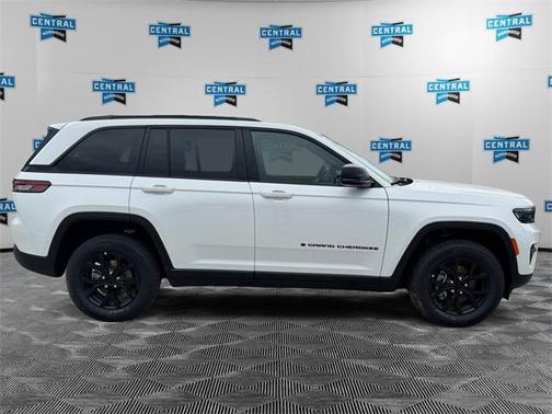2025 Jeep Grand Cherokee Altitude