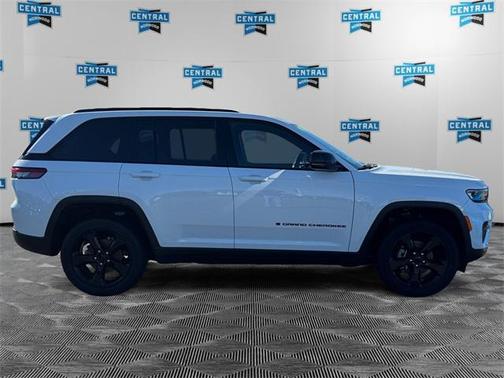 2023 Jeep Grand Cherokee Altitude