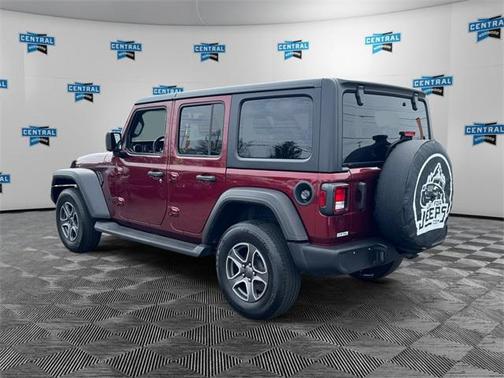2022 Jeep Wrangler Unlimited Sport