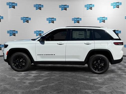 2025 Jeep Grand Cherokee Altitude