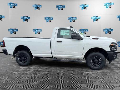 2026 RAM 2500 Tradesman Regular Cab 4x4 8' Box