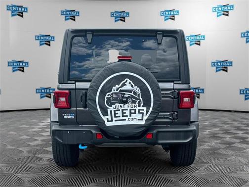 2023 Jeep Wrangler 4xe Sahara