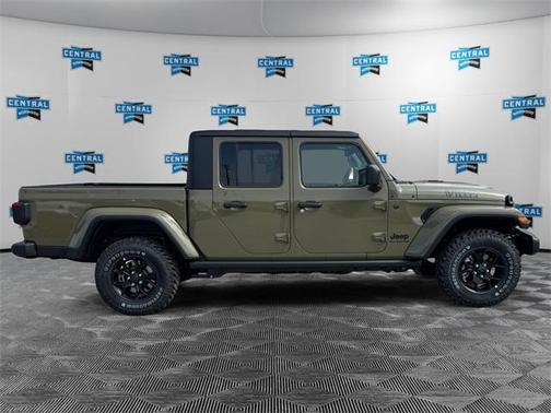 2025 Jeep Gladiator Willys