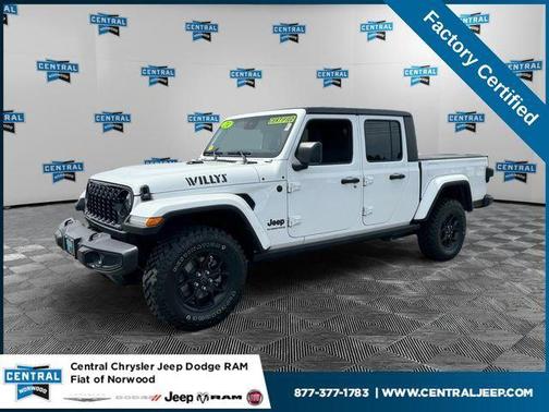 Bright White Clearcoat 2024 Jeep Gladiator Willys