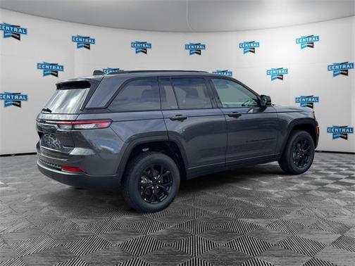 2025 Jeep Grand Cherokee Altitude