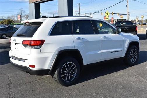 Photo 4 of 27 of 2021 Jeep Grand Cherokee Limited