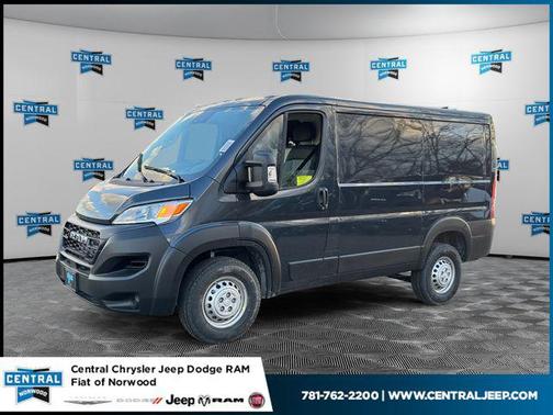 2026 RAM ProMaster 1500 Low Roof