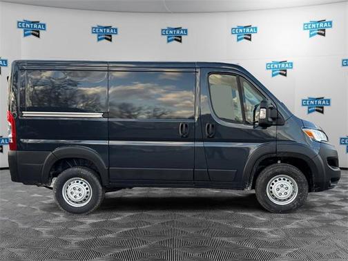 2026 RAM ProMaster 1500 Low Roof