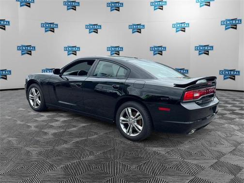 2013 Dodge Charger SXT