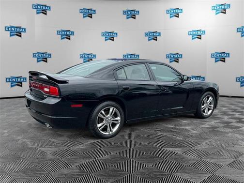 2013 Dodge Charger SXT