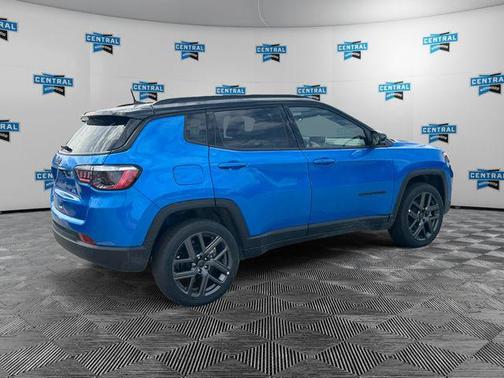 Hydro Blue Pearlcoat 2026 Jeep Compass Limited