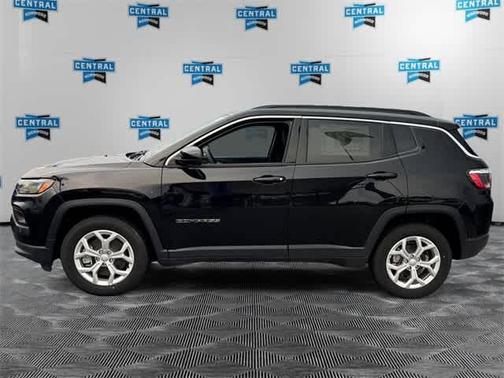 2024 Jeep Compass Latitude