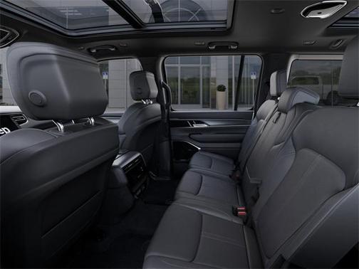 2026 Jeep Grand Wagoneer 4x4