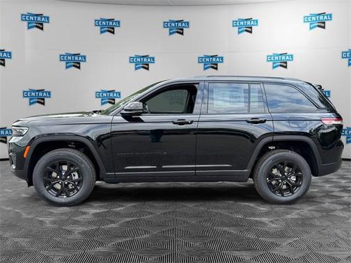 2025 Jeep Grand Cherokee Altitude