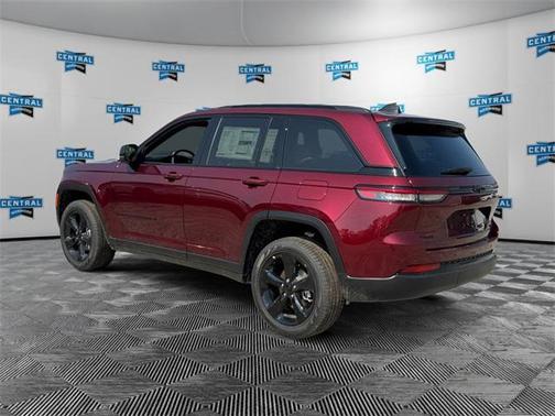 2025 Jeep Grand Cherokee Limited X