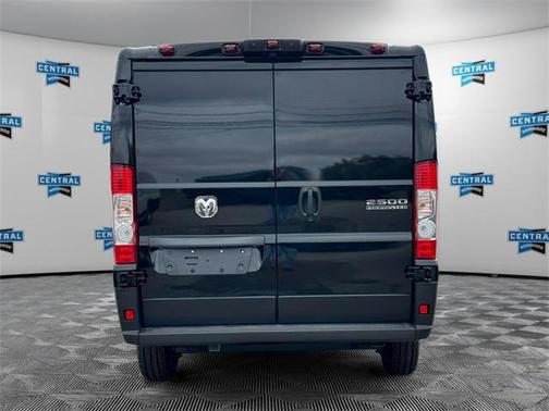 2025 RAM ProMaster 2500 Tradesman