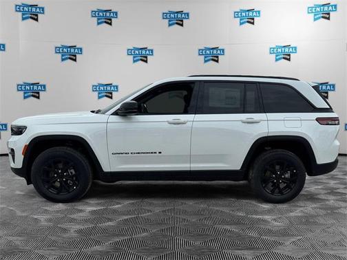 2025 Jeep Grand Cherokee Altitude