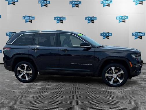 2023 Jeep Grand Cherokee 4xe Base