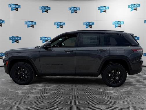 2025 Jeep Grand Cherokee Altitude