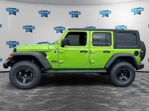Mojito Clearcoat 2025 Jeep Wrangler Sport S