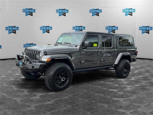 2025 Jeep Gladiator Sport S