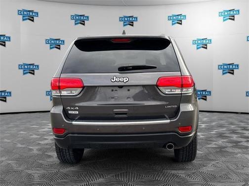 Granite Crystal Metallic Clearcoat 2019 Jeep Grand Cherokee Limited