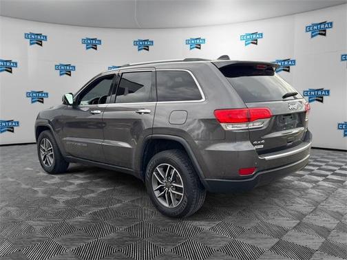 Granite Crystal Metallic Clearcoat 2019 Jeep Grand Cherokee Limited