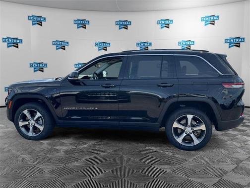 2023 Jeep Grand Cherokee 4xe Base
