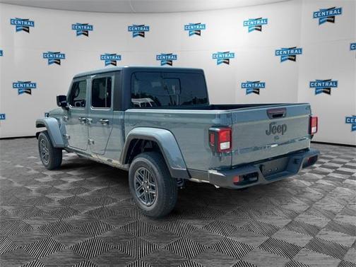 2025 Jeep Gladiator Sport S