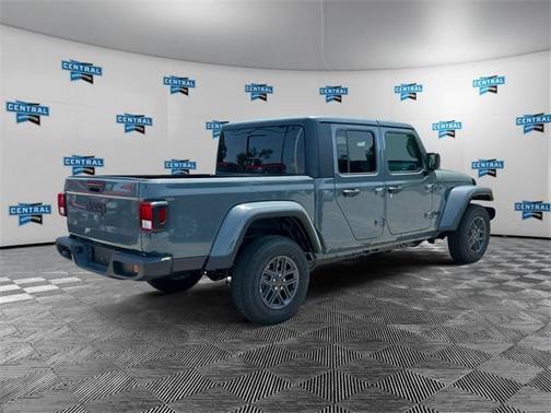 2025 Jeep Gladiator Sport S