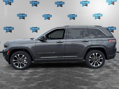 2022 Jeep Grand Cherokee Overland