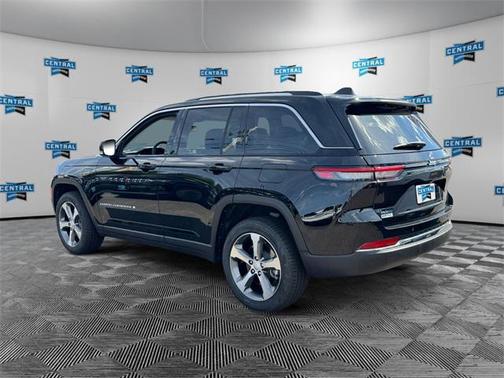 2023 Jeep Grand Cherokee 4xe Base