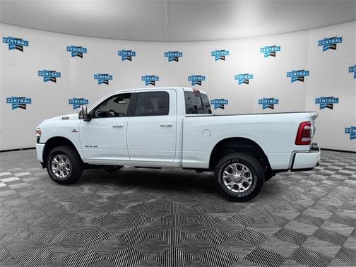 2024 RAM 2500 Laramie Crew Cab 4x4 6'4' Box