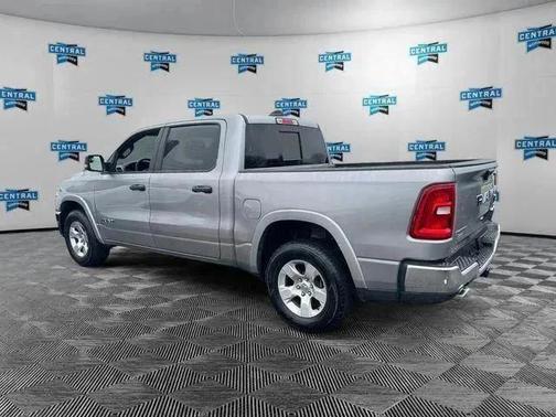 Billet Silver Metallic Clearcoat 2025 RAM 1500 Big Horn/Lone Star