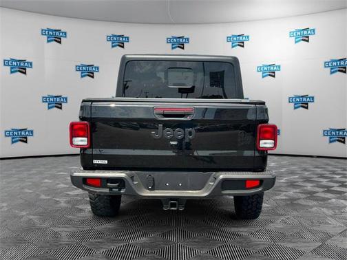 2022 Jeep Gladiator Willys 4x4
