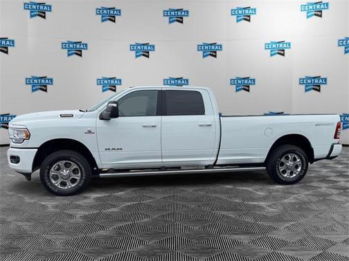 2024 RAM 3500 Big Horn Crew Cab 4x4 8' Box