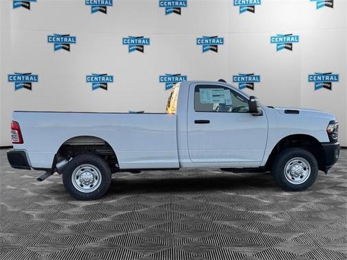 2024 RAM 2500 Tradesman Regular Cab 4x4 8' Box