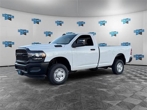 2024 RAM 2500 Tradesman Regular Cab 4x4 8' Box