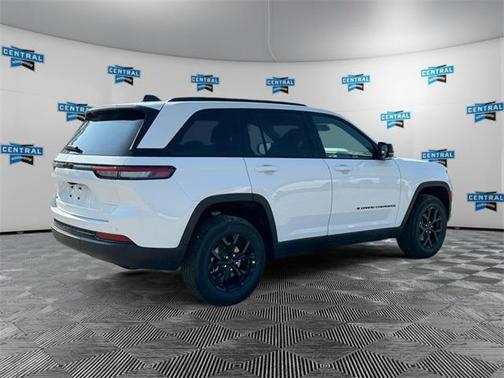 2025 Jeep Grand Cherokee Altitude