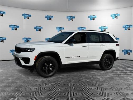 2025 Jeep Grand Cherokee Altitude