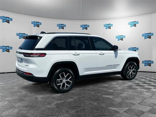 2023 Jeep Grand Cherokee Limited X