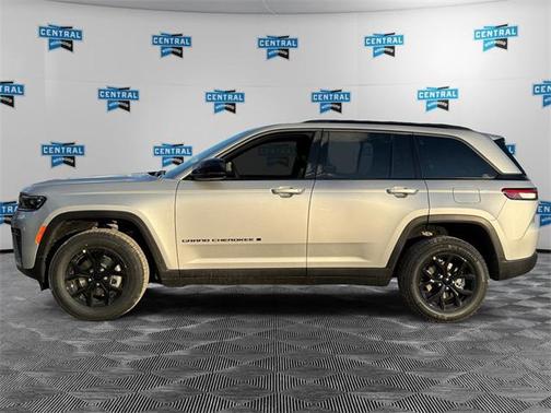 2026 Jeep Grand Cherokee Altitude