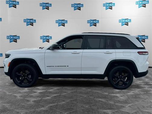 2023 Jeep Grand Cherokee Altitude