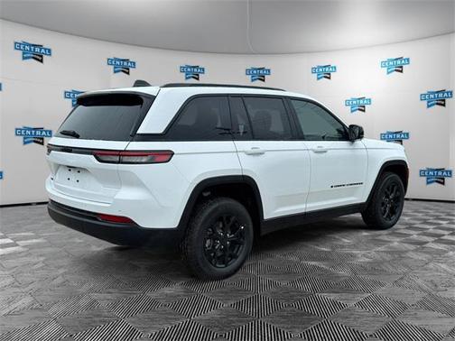 2025 Jeep Grand Cherokee Altitude