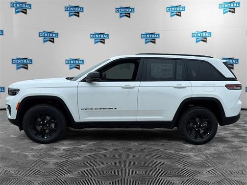 2025 Jeep Grand Cherokee Altitude