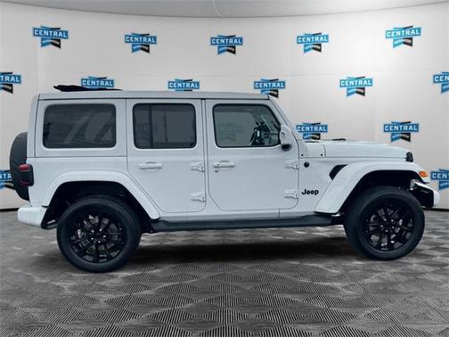 2023 Jeep Wrangler 4-Door High Altitude 4x4