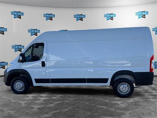 2025 RAM ProMaster 2500 Tradesman